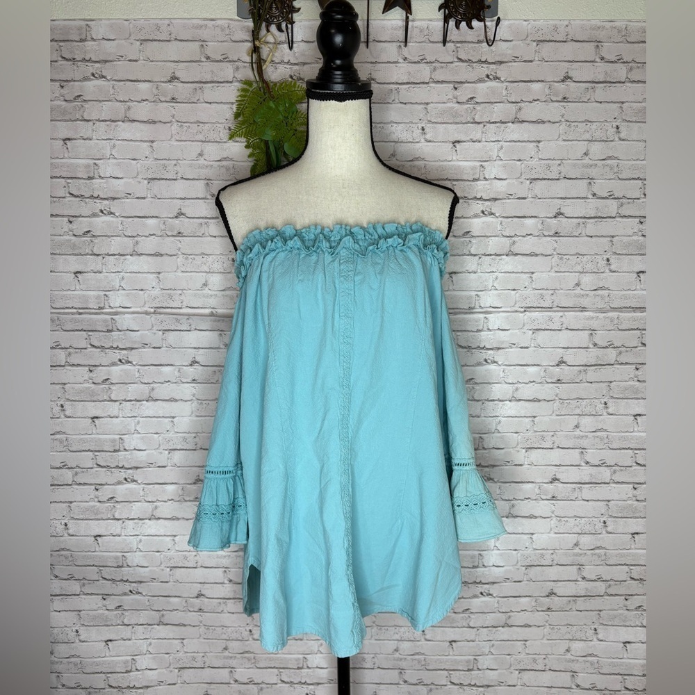 NWT Gretty Zueger Aquifer Light Blue Ruffle Neckline Off Shoulder Blouse